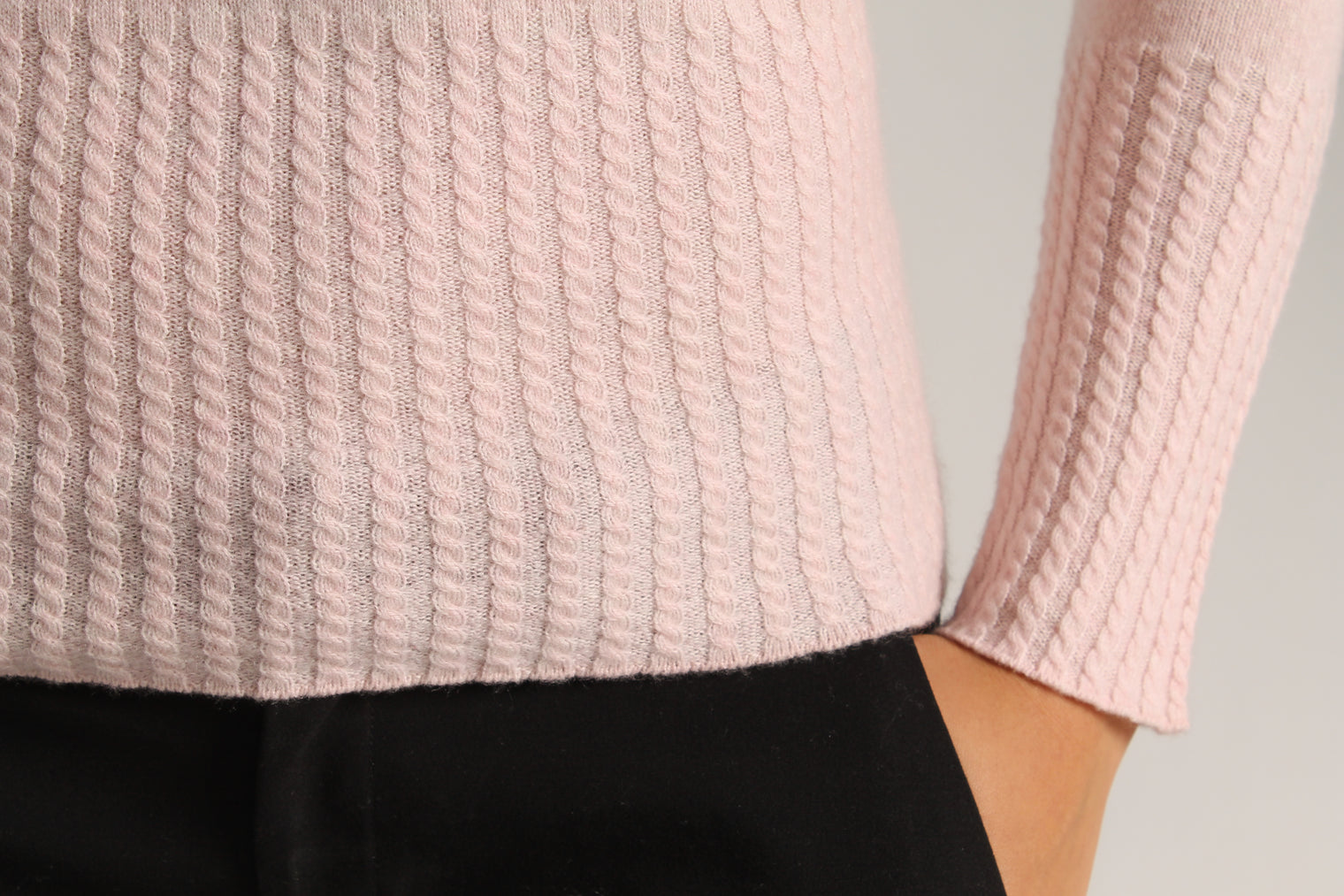 Rundhals kashmirgenser flettet blossom