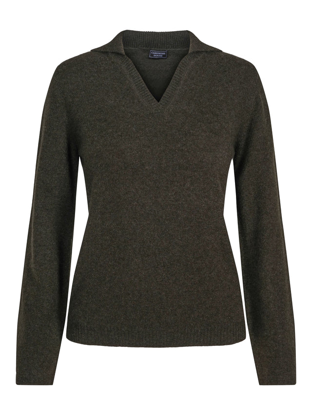 Classic moss green cashmere sweater with v-neck and collar