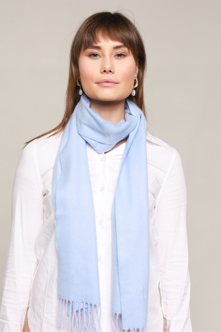 Kashmirskjerf med frynser lyseblå